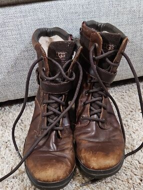 UGG Waterproof Brown Leather Lace-Up Shearling Collar Boots